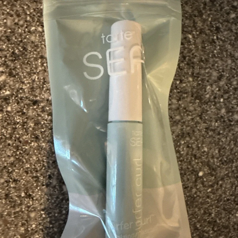 tarte sea surfer
